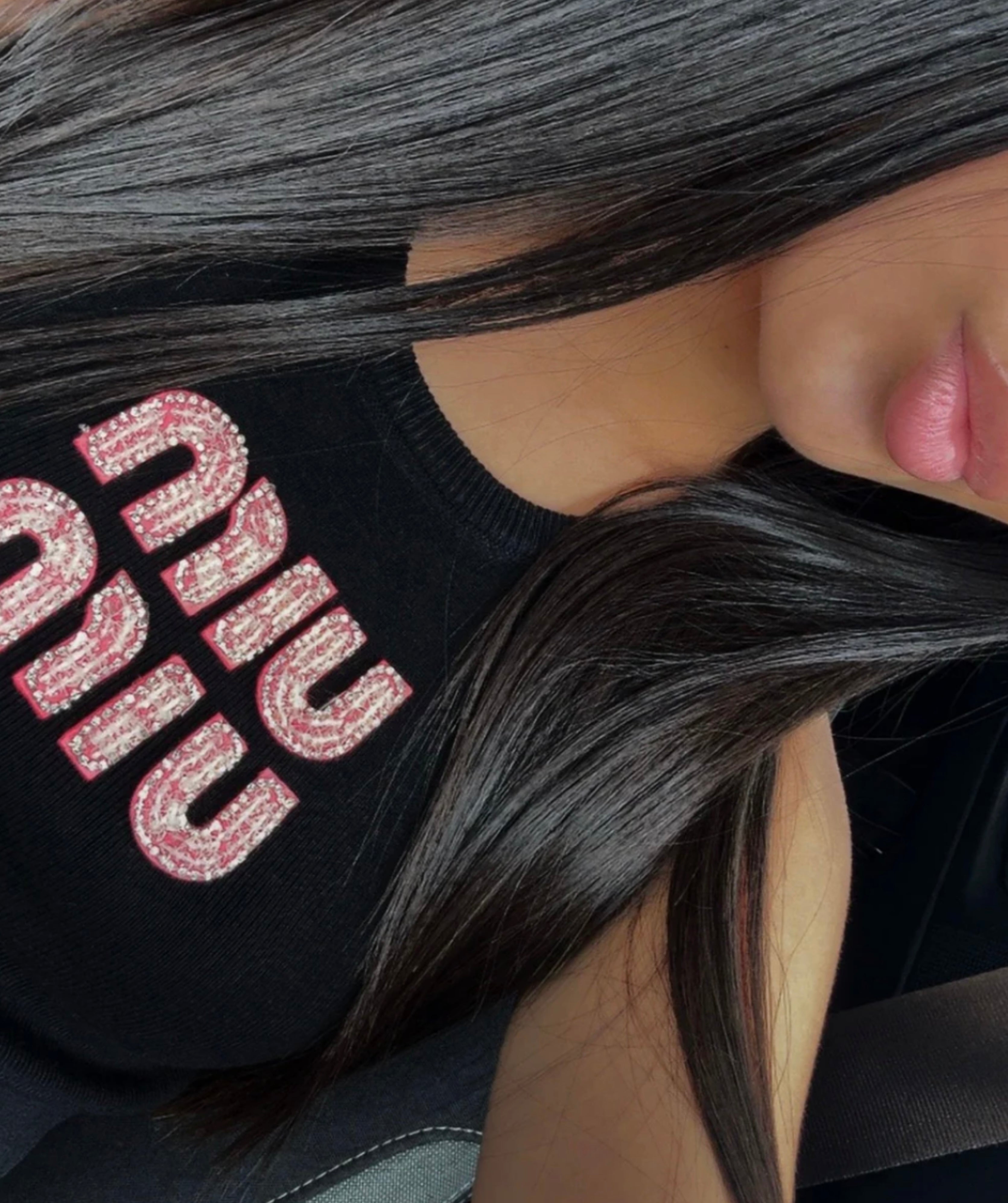 TOP MIU STRASS NOIR / ROSE